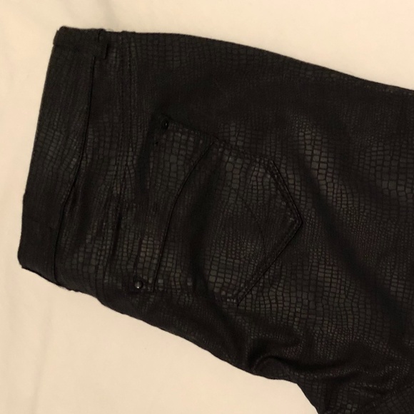 Karen Millen Snakeprint jeans - Picture 5 of 7